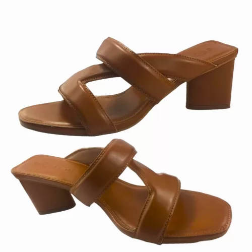 Sandalias para dama con tacón color marrón talla 8 1/2